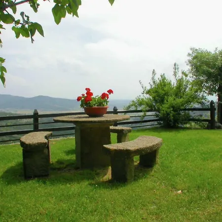 Belvilla By Oyo Leccio Ciliegio Ferienhaus